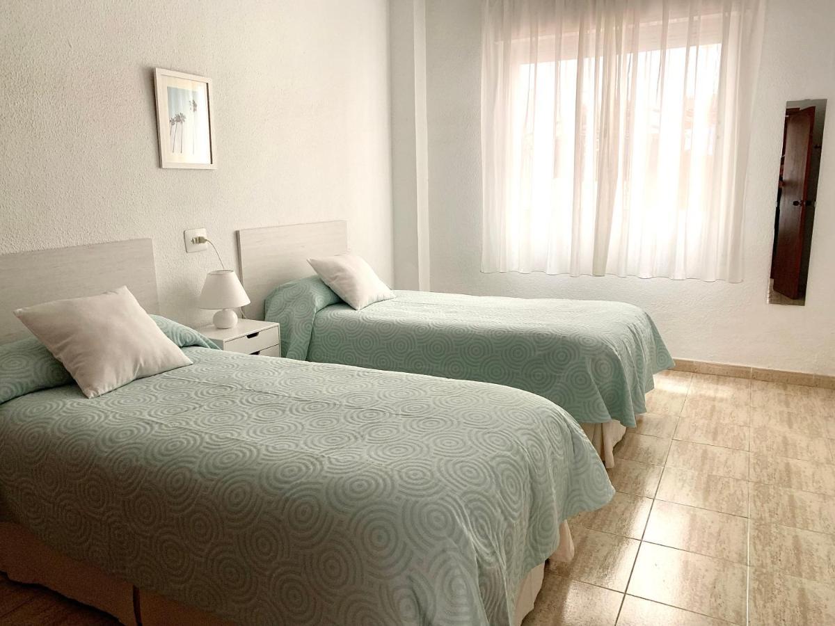 Apartamentos Pagan Santiago De La Ribera Exterior foto